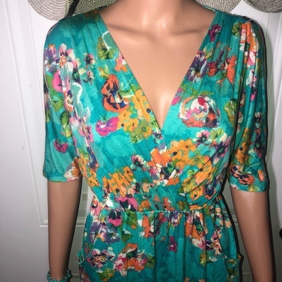 Everly Mini wrap dress Turquoise with floral design Small - Picture 2 of 8